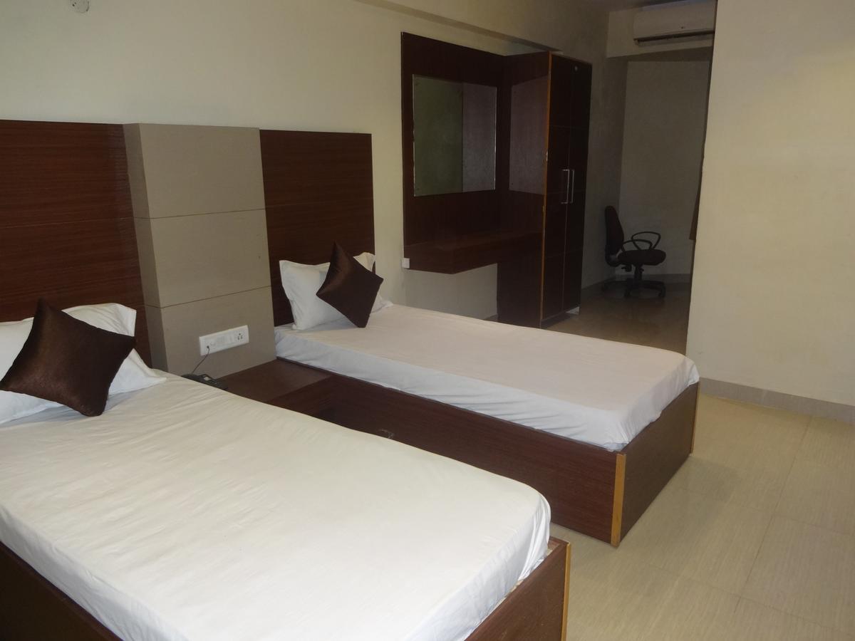 Hotel Mars Chennai Dış mekan fotoğraf